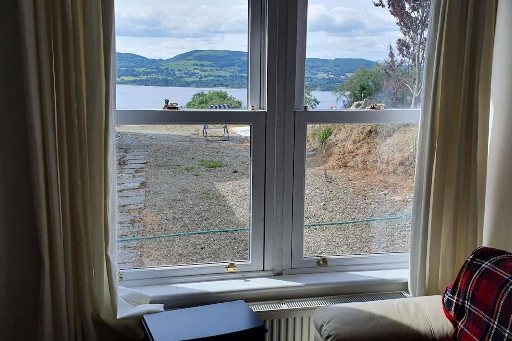 Cosy Self Contained Cottage With Stunning Views Killaloe Extérieur photo
